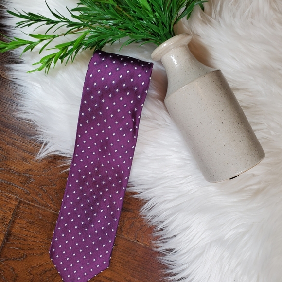 Jos. A. Bank Tie | purple | 100% silk - Picture 4 of 7